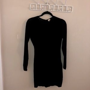 Aritzia Wilfred mini dress with mesh sleeves